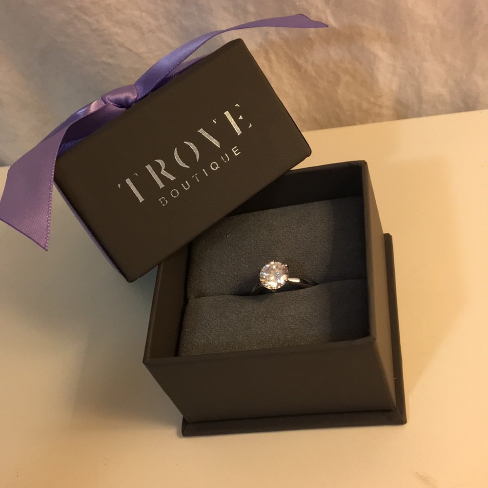 NEW Sterling Silver Ring Size 7